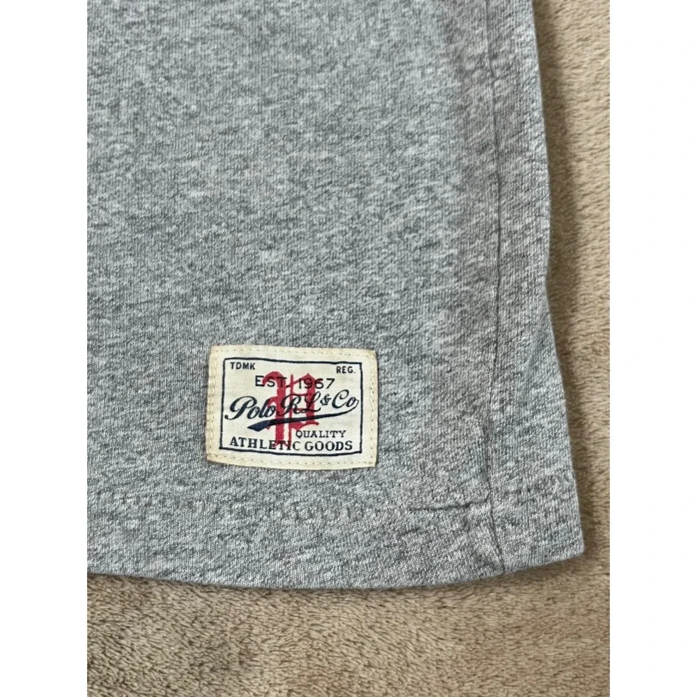 Polo Ralph Lauren Graphic T-Shirt Men's size Large Gray Custom Fit